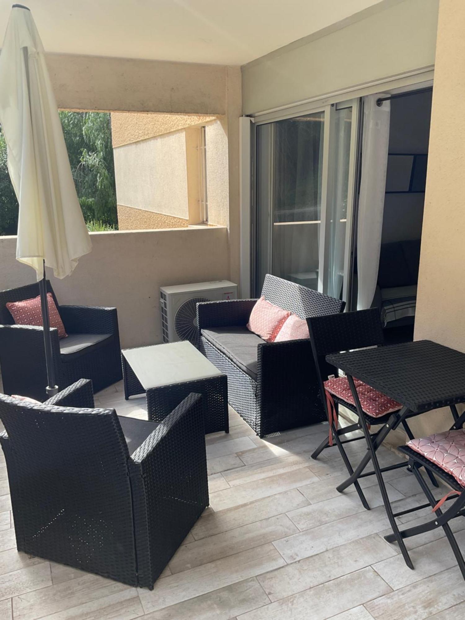 Studio Coin Nuit Terrasse Parking Clim Nice Bagian luar foto