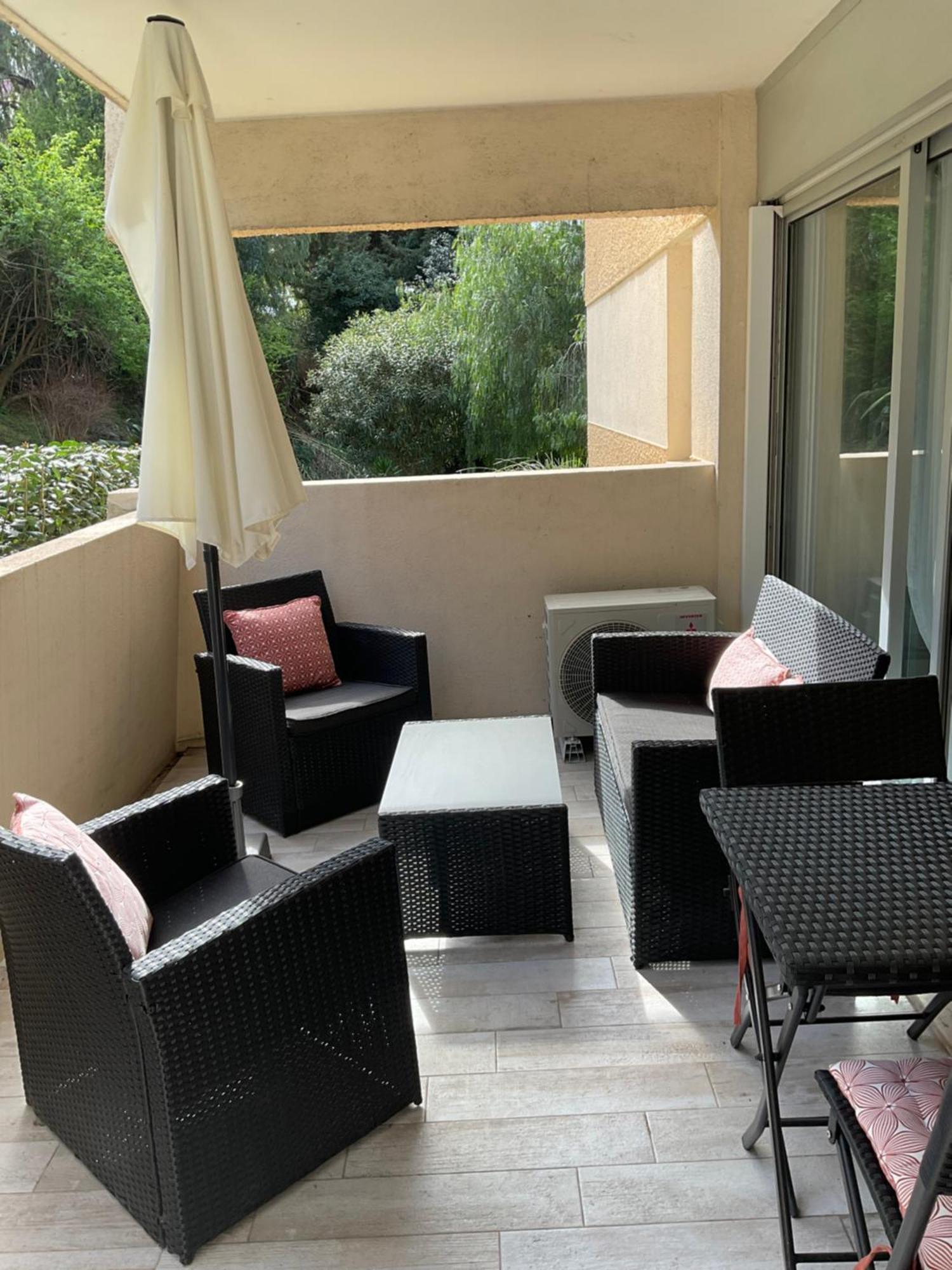 Studio Coin Nuit Terrasse Parking Clim Nice Bagian luar foto