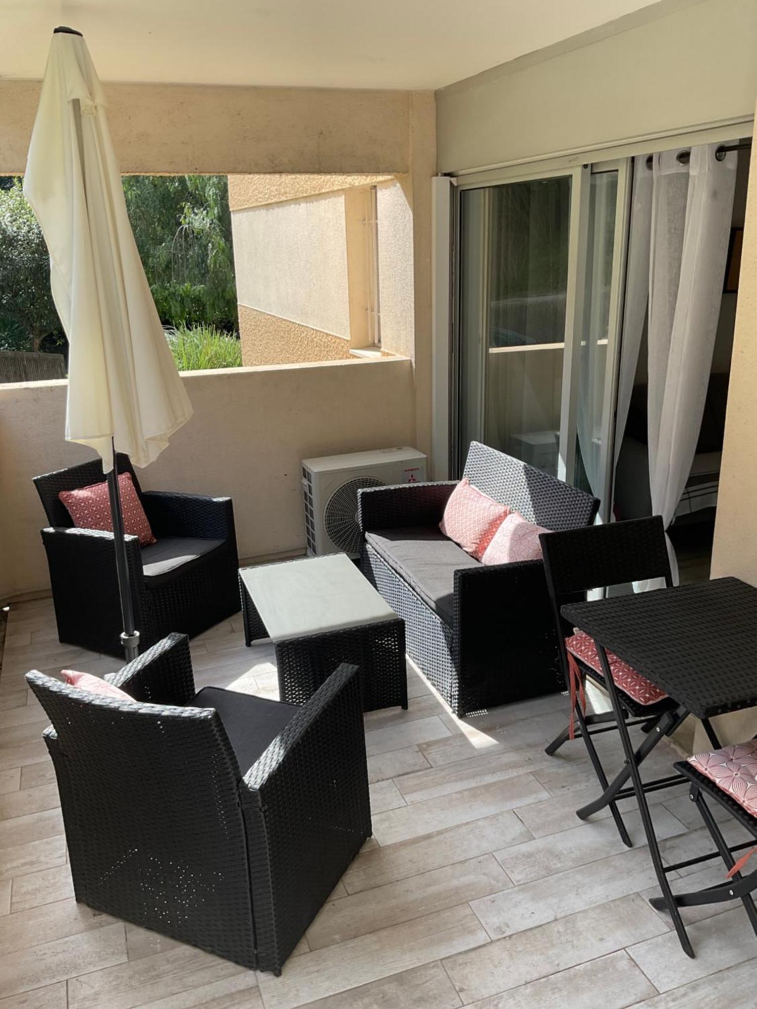 Studio Coin Nuit Terrasse Parking Clim Nice Bagian luar foto